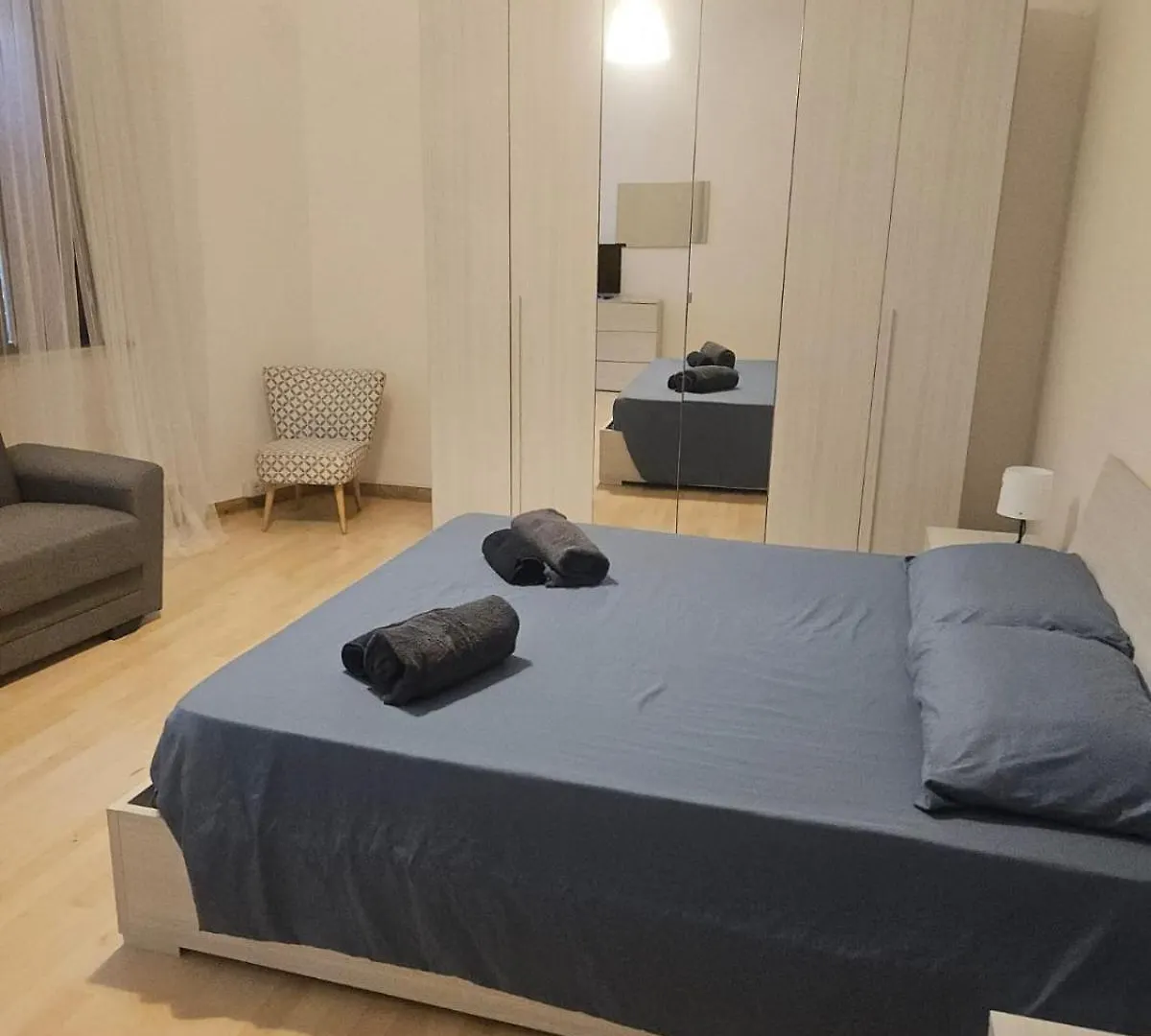 Desi Apartament וולטרה איטליה